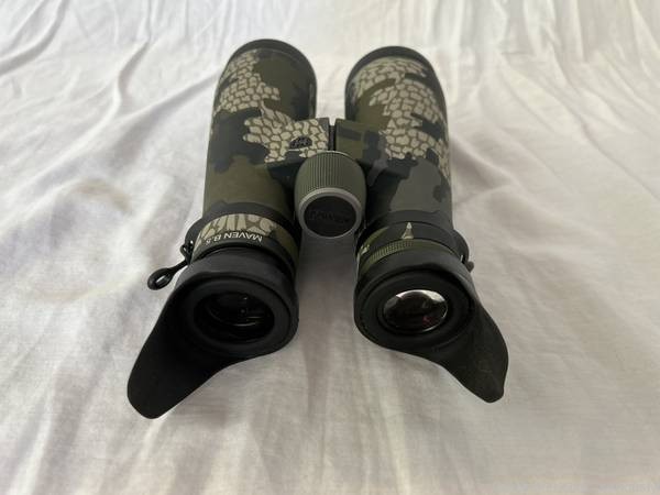 Maven B.5 18x56 Binocular-img-4