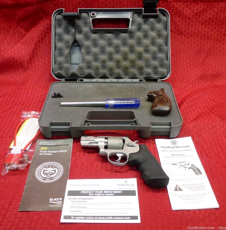Smith & Wesson Performance Center 986 9mm 7 Shot DA Revolver-img-0