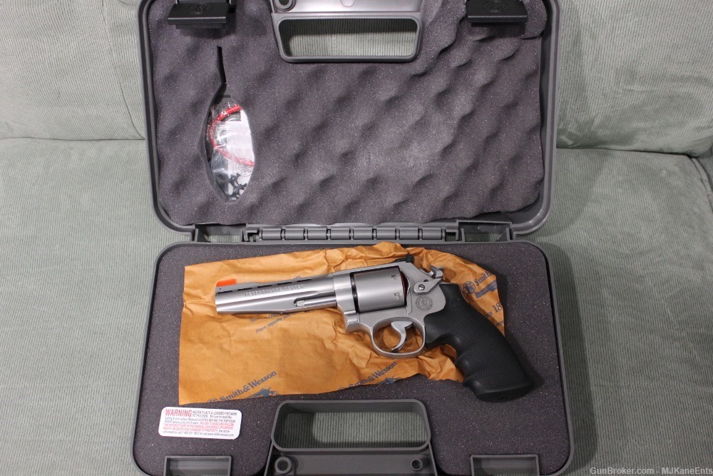 Brand New Smith & Wesson 11760 Performance Center 686 Plus revolver!-img-0