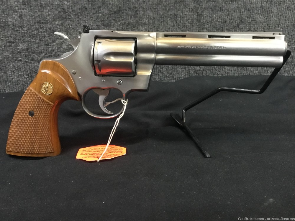 Colt Python Revolver 6 Round .357 Mag MFG 1982 w/ Box-img-5