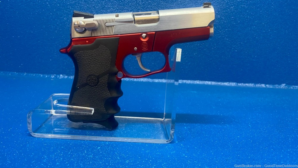 Smith&wesson Model 6904  9MM 12+1 -img-0