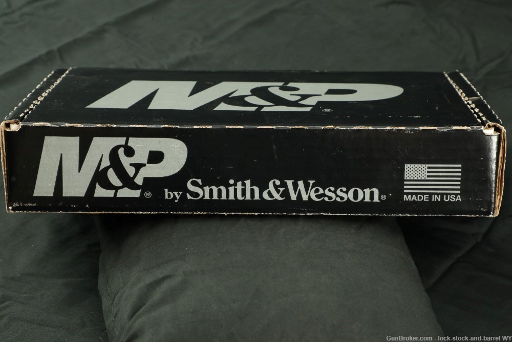 Smith & Wesson S&W M&P9 EZ M2.0 9mm 4” Pistol w/ 2 Magazines-img-37