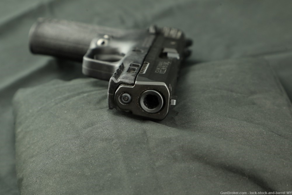 Smith & Wesson S&W M&P9 EZ M2.0 9mm 4” Pistol w/ 2 Magazines-img-14