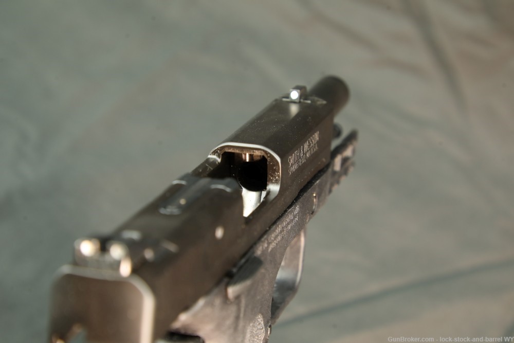 Smith & Wesson S&W M&P9 EZ M2.0 9mm 4” Pistol w/ 2 Magazines-img-15