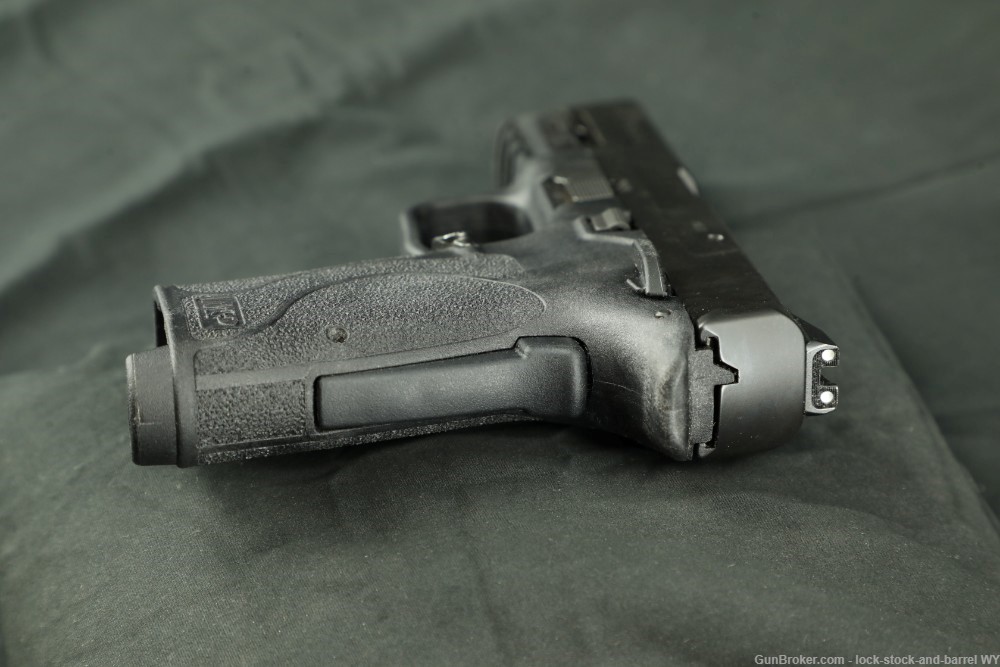Smith & Wesson S&W M&P9 EZ M2.0 9mm 4” Pistol w/ 2 Magazines-img-13
