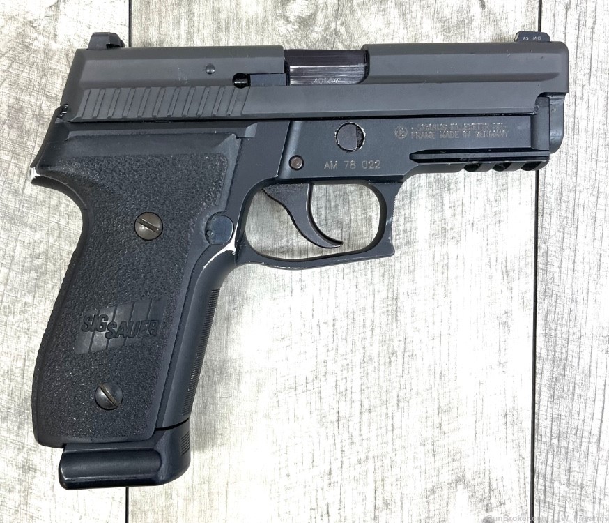SIG SAUER P229 DOUBLE ACTION ONLY .40 SMITH AND WESSON S&W-img-1