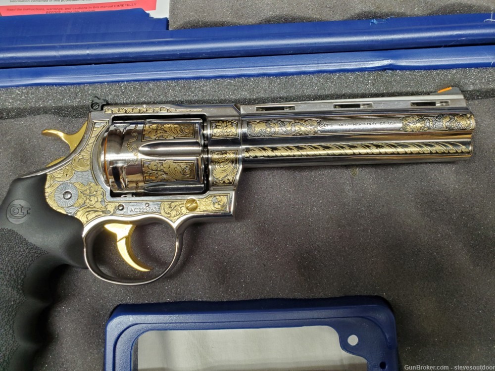 Colt Anaconda 44 Magnum Custom 24K Gold Etching Houge Grips - NEW-img-1