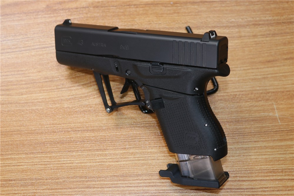 Glock 43 9mm 3 ½" Barrel Box 2 Mags 6 Rounds Full Conceal Conversion-img-5