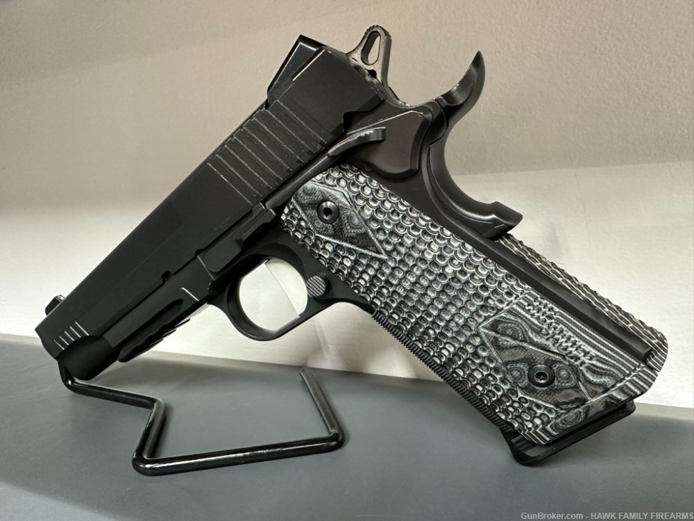 SIG SAUER 1911 EXTREME RAILED .45 ACP *TACTICAL MODEL* OLDER VERSION-img-6