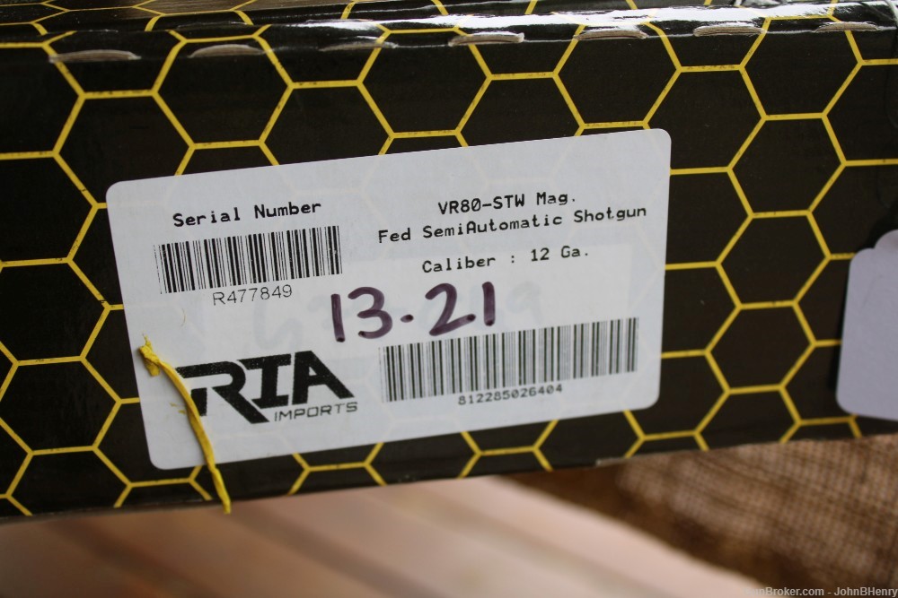 RIA Imports VR80-STW Mag Fed Semi Auto Shotgun 12 G  NIB!-img-4