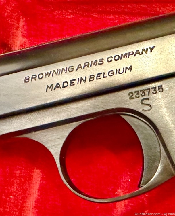 1961 Baby Browning .25 Auto Near Mint in Original Browning Box-img-3