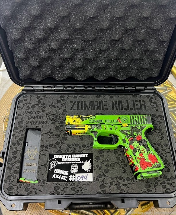  Glock 19 15rd Zombie Killer Engraved and w/ Custom Case-img-13