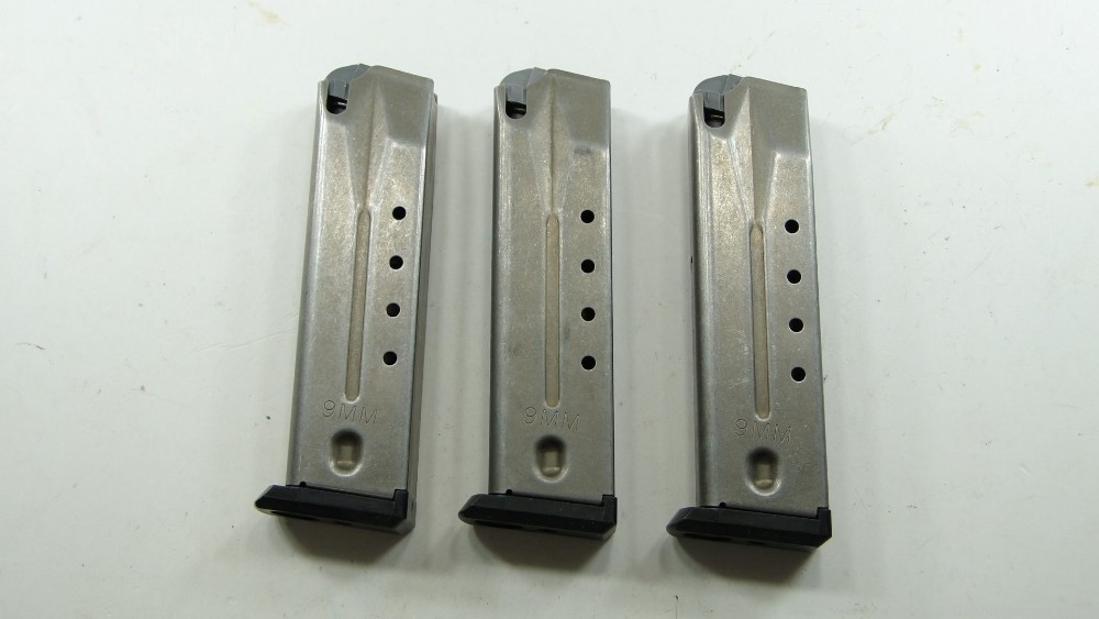 (3 TOTAL) RUGER P89 P93 P94 P95 FACTORY 9MM 15RD L.E. MARKED MAGAZINE 90233-img-0