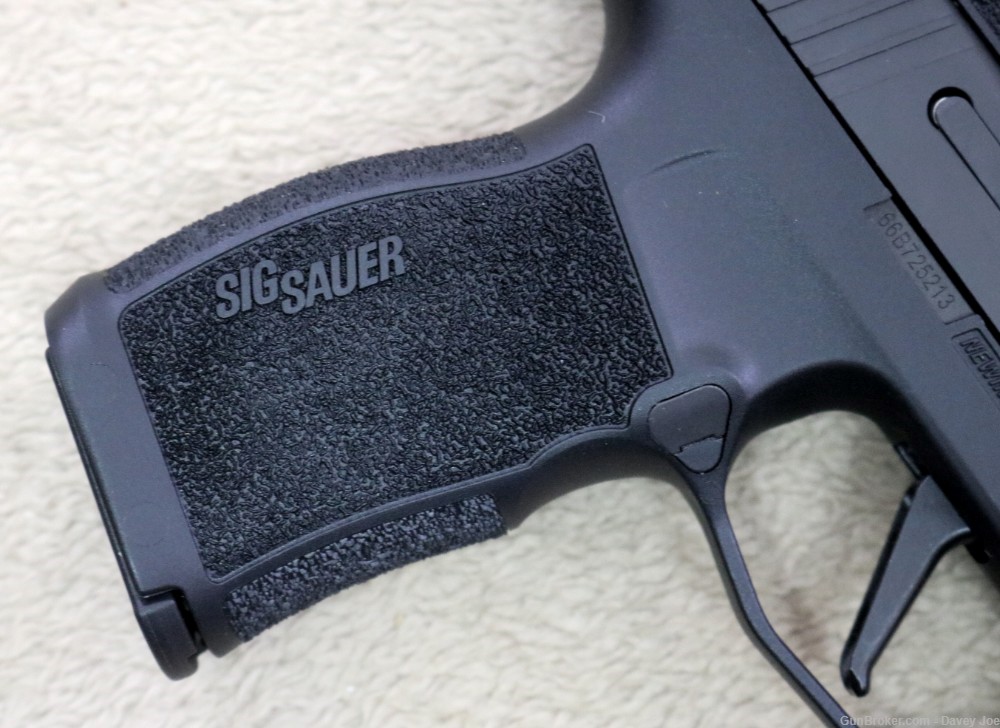 Quality Sig Sauer P365X 9mm with Romeo Red Dot LNIB-img-11