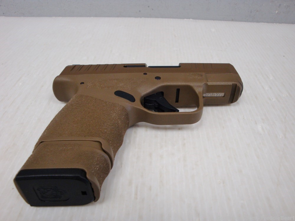 Springfield Armory Hellcat Micro-Compact 9mm Luger W/ Night Sights FDE 3” -img-7