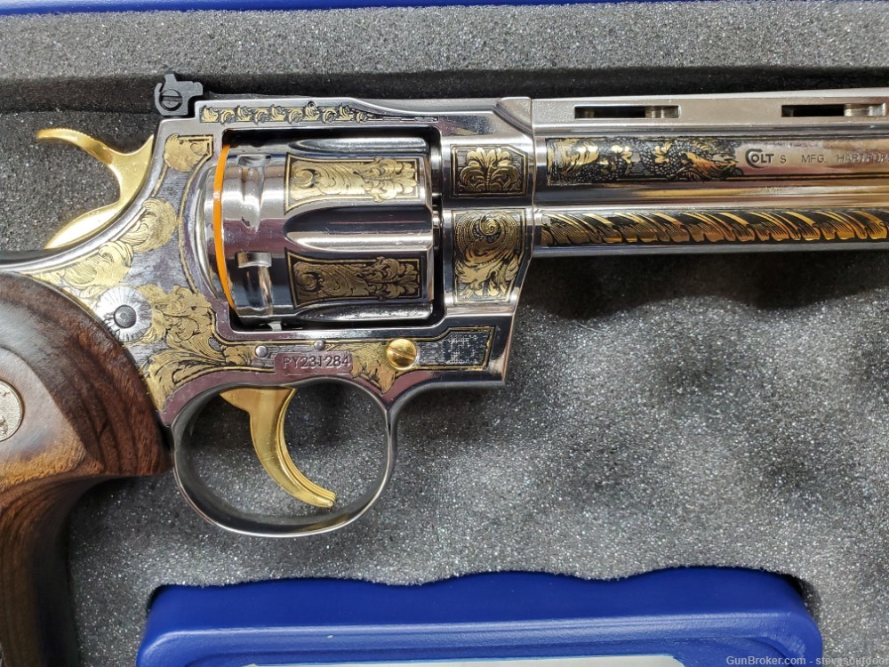 Colt Python 357 Magnum Custom 24K Gold Etching Walnut Grips - NEW-img-4