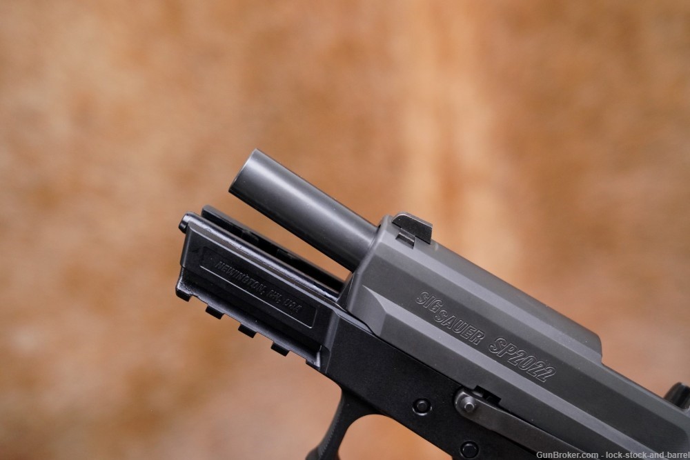 Sig Sauer Model SP2022 .40 S&W 3.8" DA/SA Semi Automatic Pistol-img-13