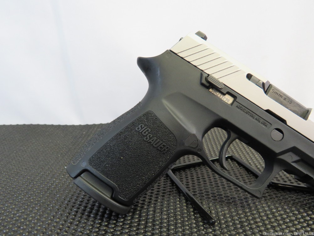 PENNY! SIG SAUER P320 COMPACT 9MM W/ 3.9" BARREL!-img-2