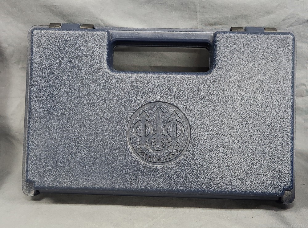 Beretta 92FS pistol 9mm with box USA made-img-35