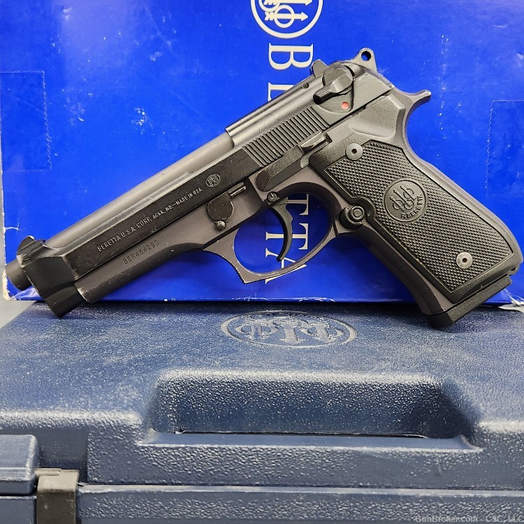 Beretta 92FS pistol 9mm with box USA made-img-4