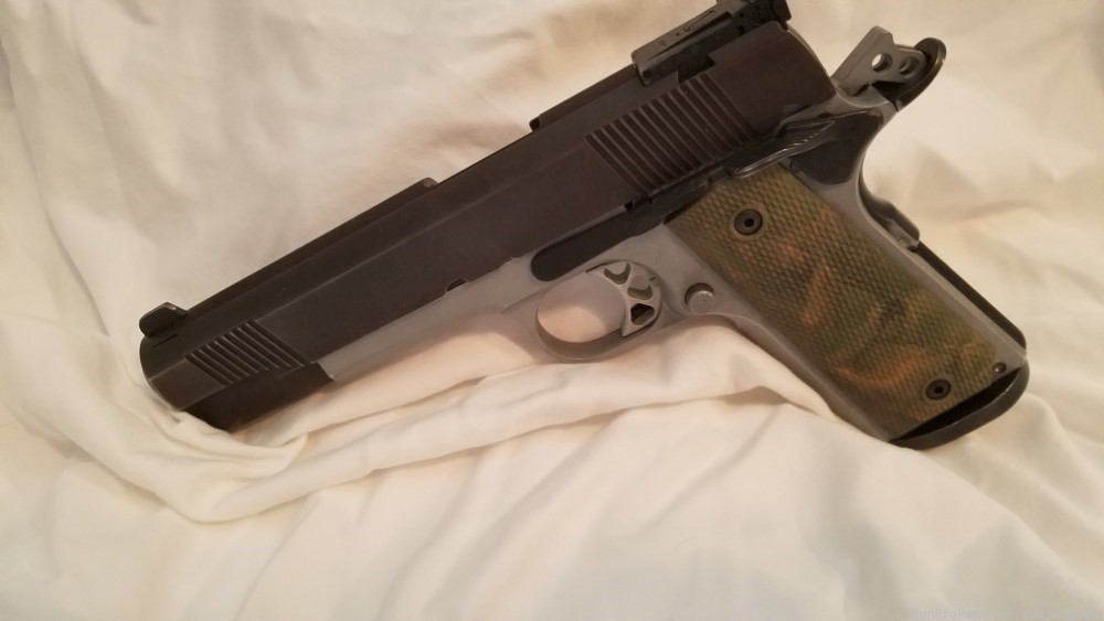 9mm 1911 Two-tone, W 8 Mags Fusion Custom Build-img-3