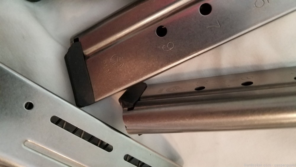 9mm 1911 Two-tone, W 8 Mags Fusion Custom Build-img-33