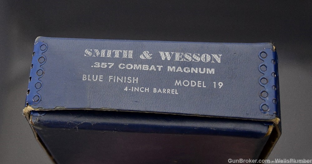 SMITH & WESSON MODEL 19 FACTORY .357 MAG BLUED FINISH 4" BBL ORIGINAL BOX-img-14