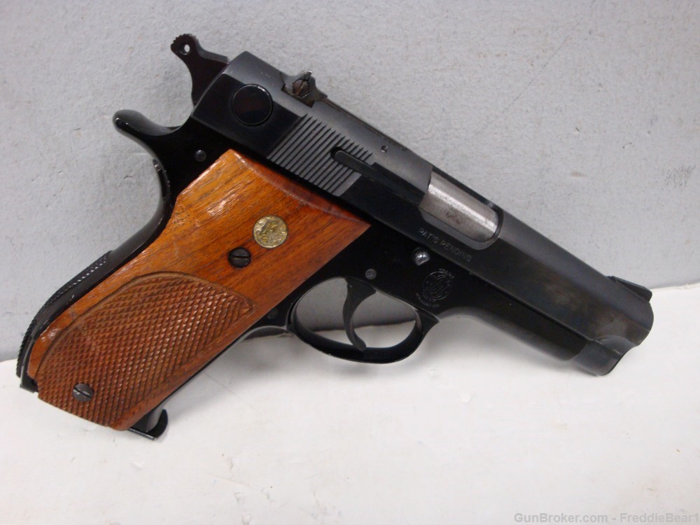 Smith & Wesson Model 39-2 9mm Semi-Auto Blue 4” S&W -img-1