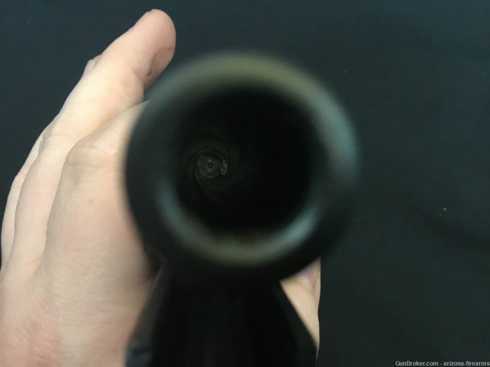 Beretta 92FS SemiAuto Pistol 9mm w. Case and two 15-Round Magazines-img-9