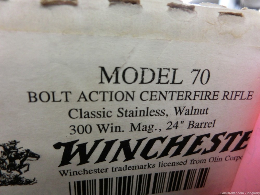 Winchester Model 70 Classic Stainless Walnut-300 Win mag-img-8
