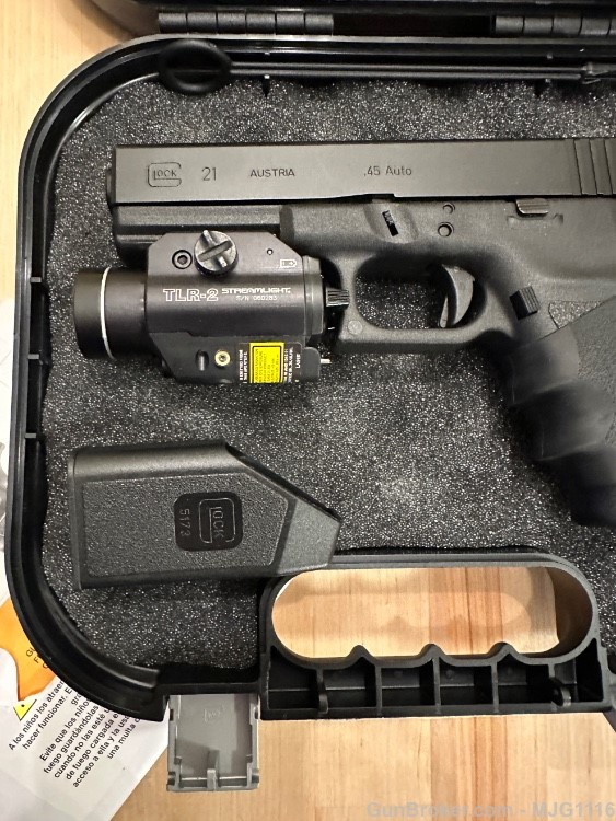 Glock 21 .45 ACP Gen 3 with Tactical Laser/Light combo-img-1