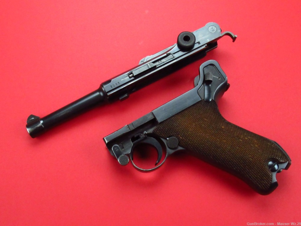 Excellent 1938 code S/42 Luger P08 Mauser German Army Pistol 9mm P38-img-85