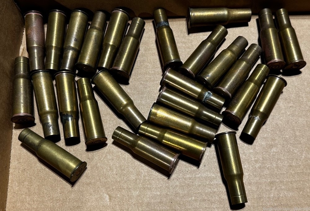 27 pieces of Kynoch .577/.450 Martini Henry rifle fired brass cases-img-4