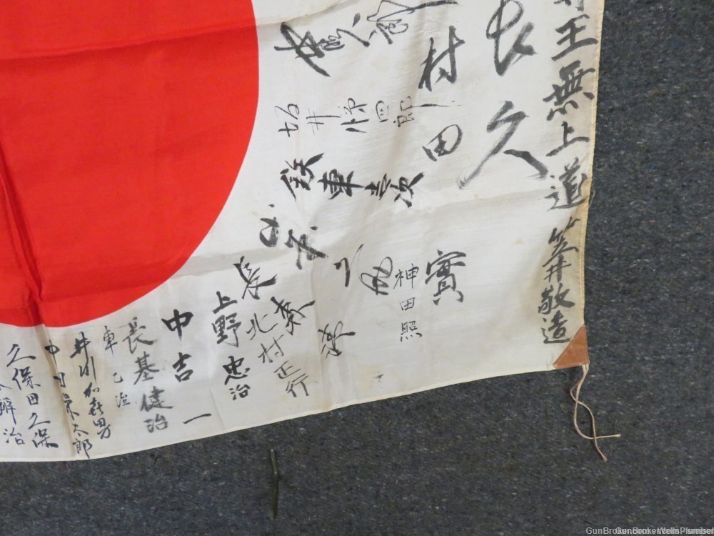 JAPANESE WWII HINOMARU MEATBALL FLAG W/ SIGNED KANJI & TEMPLE STAMP-img-5