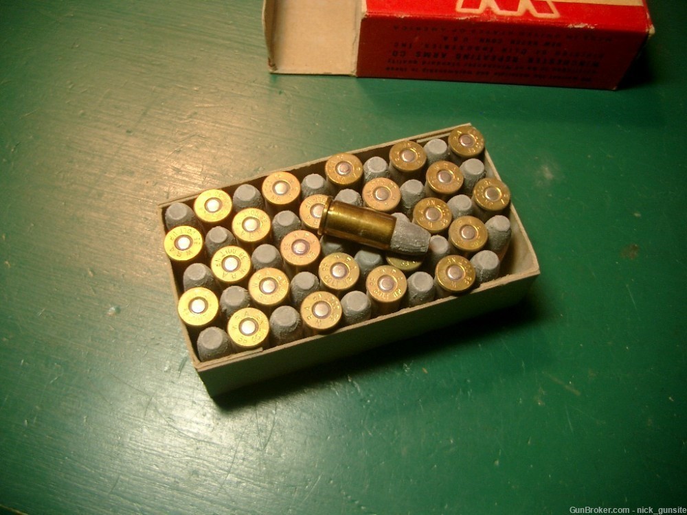 .38 Colt New Police (SAME AS .38 S&W) Vintage Ammo by Winchester-img-0