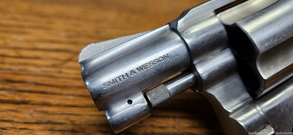 Smith & Wesson 649-img-7
