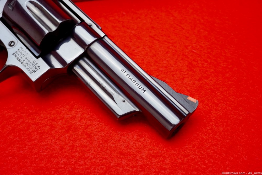 Desired Smith & Wesson 57 No Dash .41 Mag Blue 4" In Presentation Case!-img-5