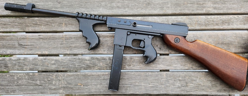 RARE Apachee Arms .45 Thompson clone EARLY 1950s-img-2