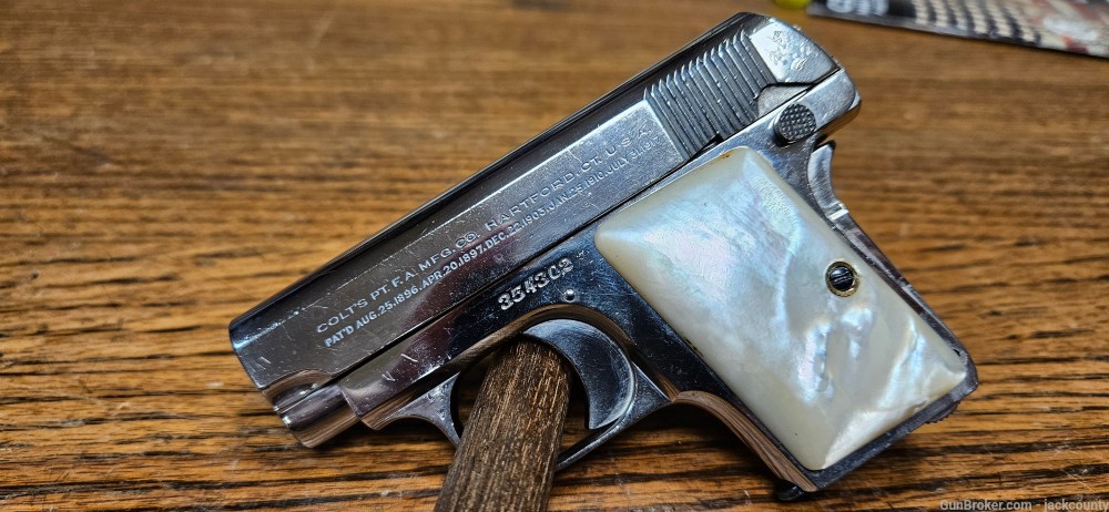 Colt 1908 Vest Pocket Hammerless, .25ACP-img-1