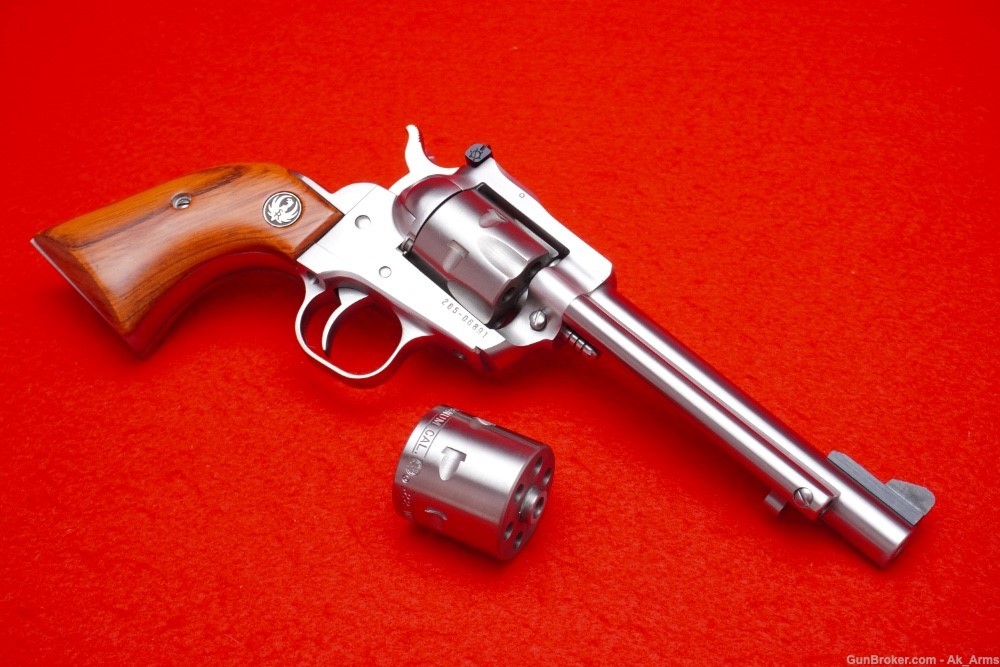2008 Ruger Single Six .22LR/.22 Mag 5.5" Barrel Stainless Dual Cylinder!-img-4