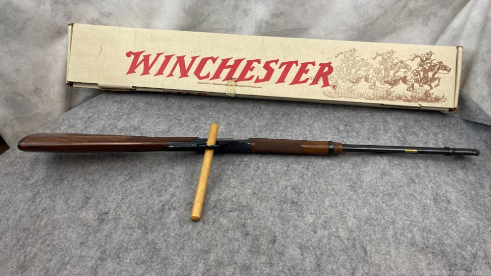 Winchester 9422 22LR Like New in Box Possibly Unfired!-img-6