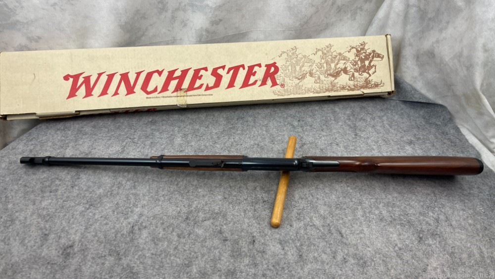 Winchester 9422 22LR Like New in Box Possibly Unfired!-img-19