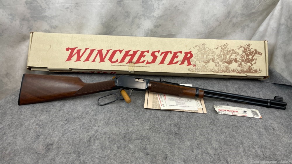 Winchester 9422 22LR Like New in Box Possibly Unfired!-img-0