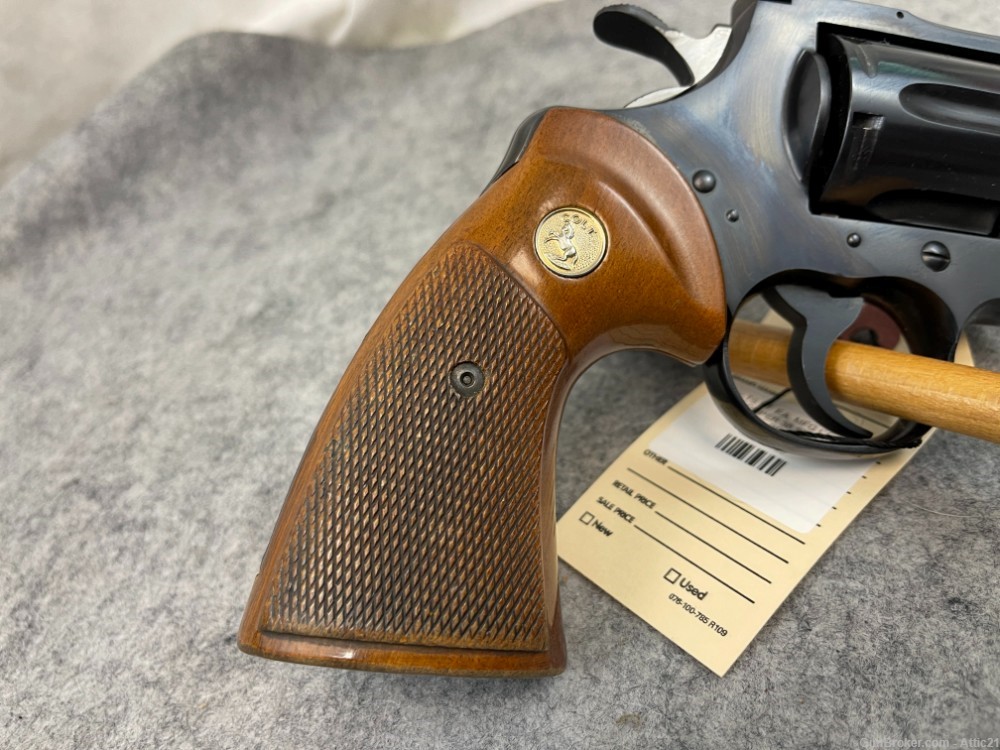 Colt Trooper Wide Hammer Target grips 38Spl. 1966 DOM Like New!-img-3