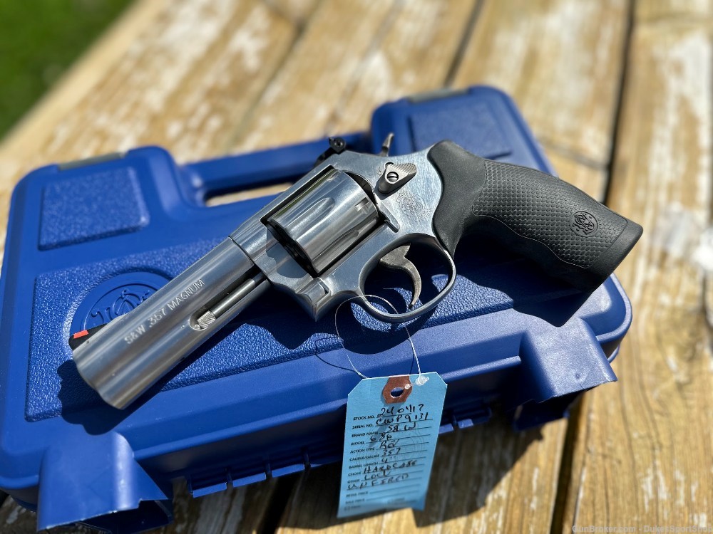 Smith & Wesson 686 .357mag revolver 4"-img-0