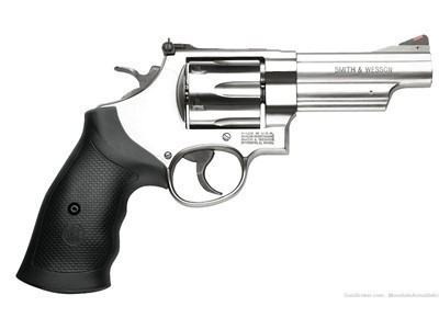 SMITH AND WESSON M629 44MAG