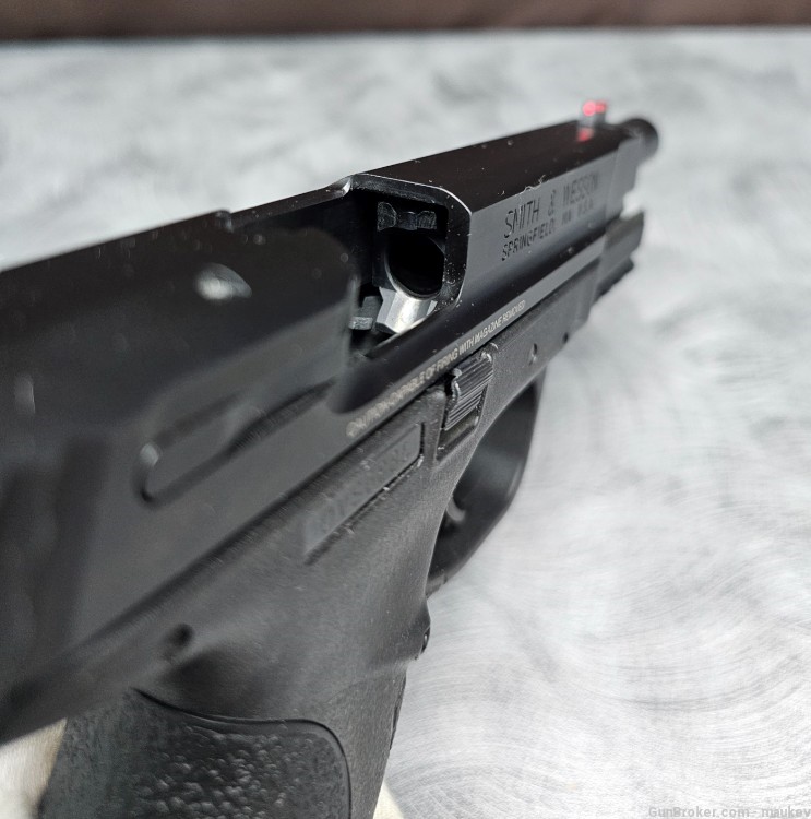 Smith & Wesson M&P9 Pro 9mm Semi-auto Pistol W/Box & 2 Mags-img-18