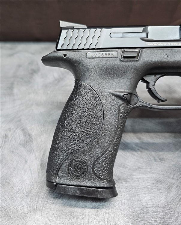 Smith & Wesson M&P9 Pro 9mm Semi-auto Pistol W/Box & 2 Mags-img-7