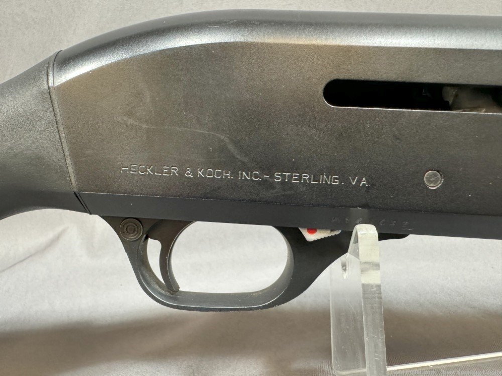 H&K Benelli M1 Super 90 - 12GA Magnum 28" Semi Automatic Shotgun & 5 Chokes-img-7