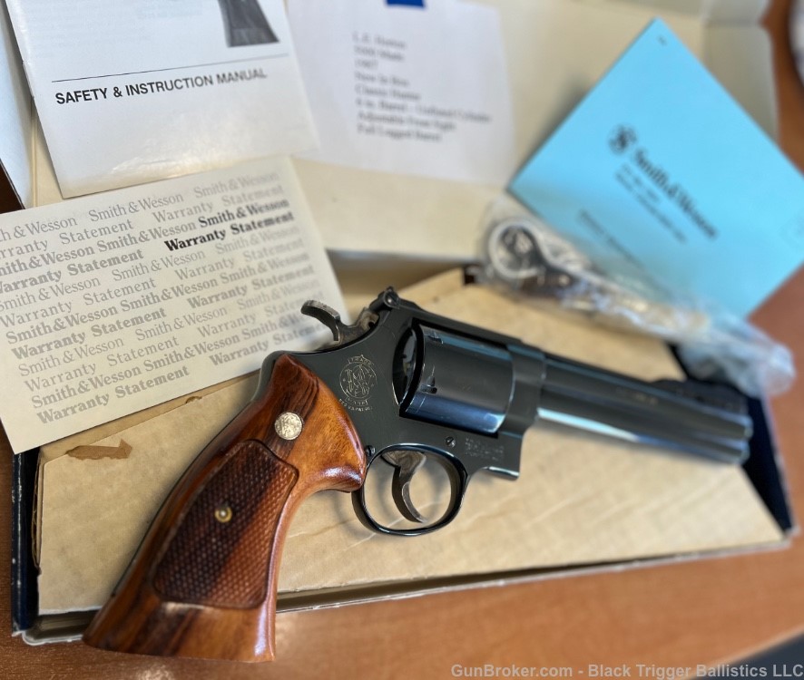 Smith and Wesson model 29-3 Lew Horton PRE LOCK No/Reserve-img-4